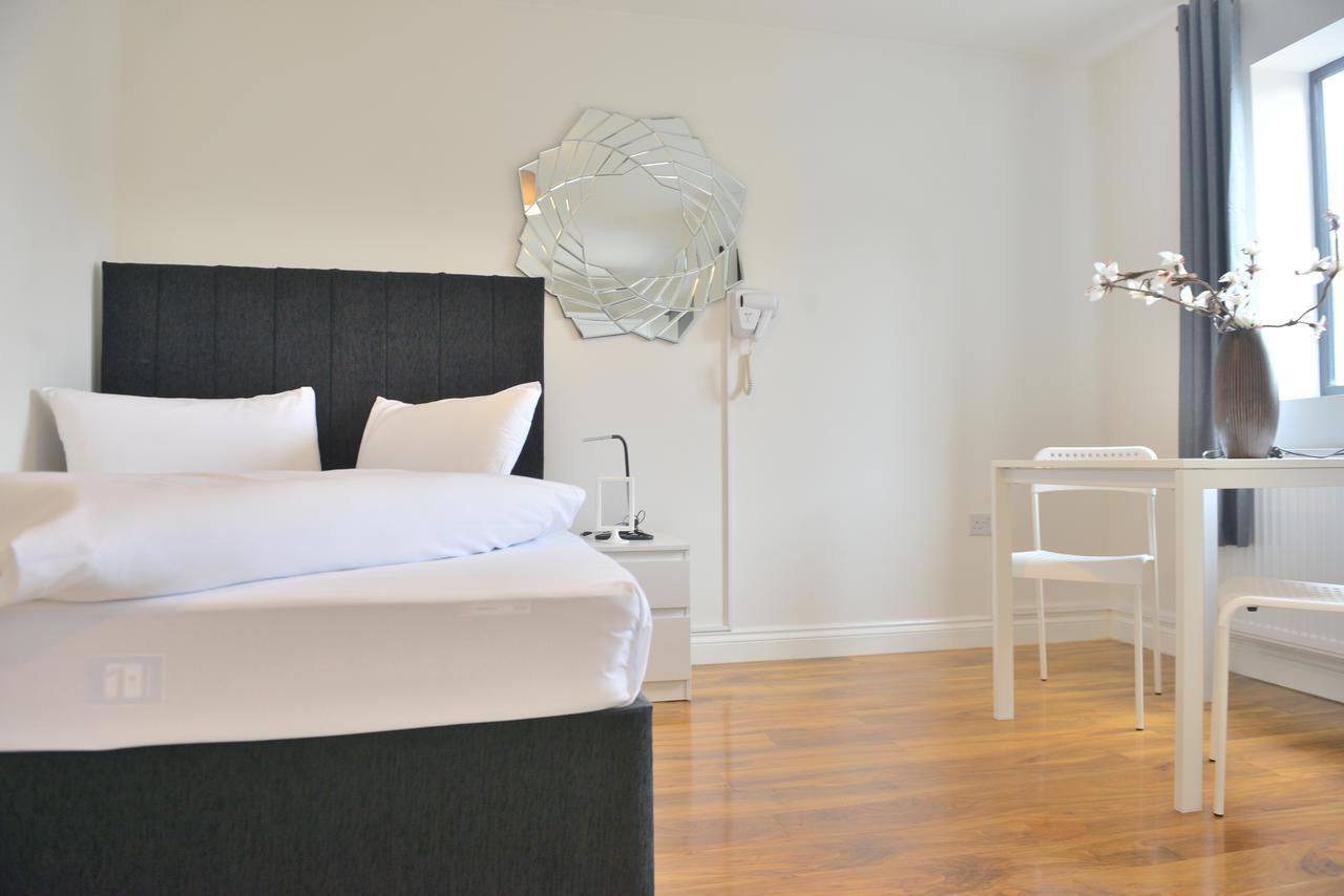 The Duke Hotel Лондон Екстериор снимка